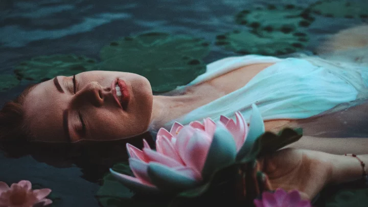 Portrait cinématographique de Celle qui garde l'épée