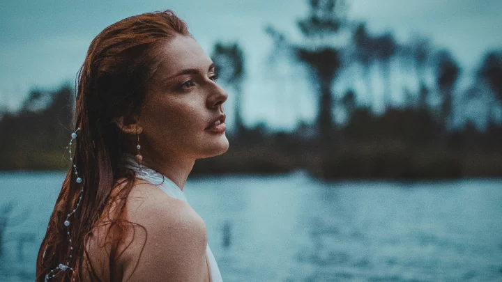 Portrait cinématographique de Celle qui garde l'épée